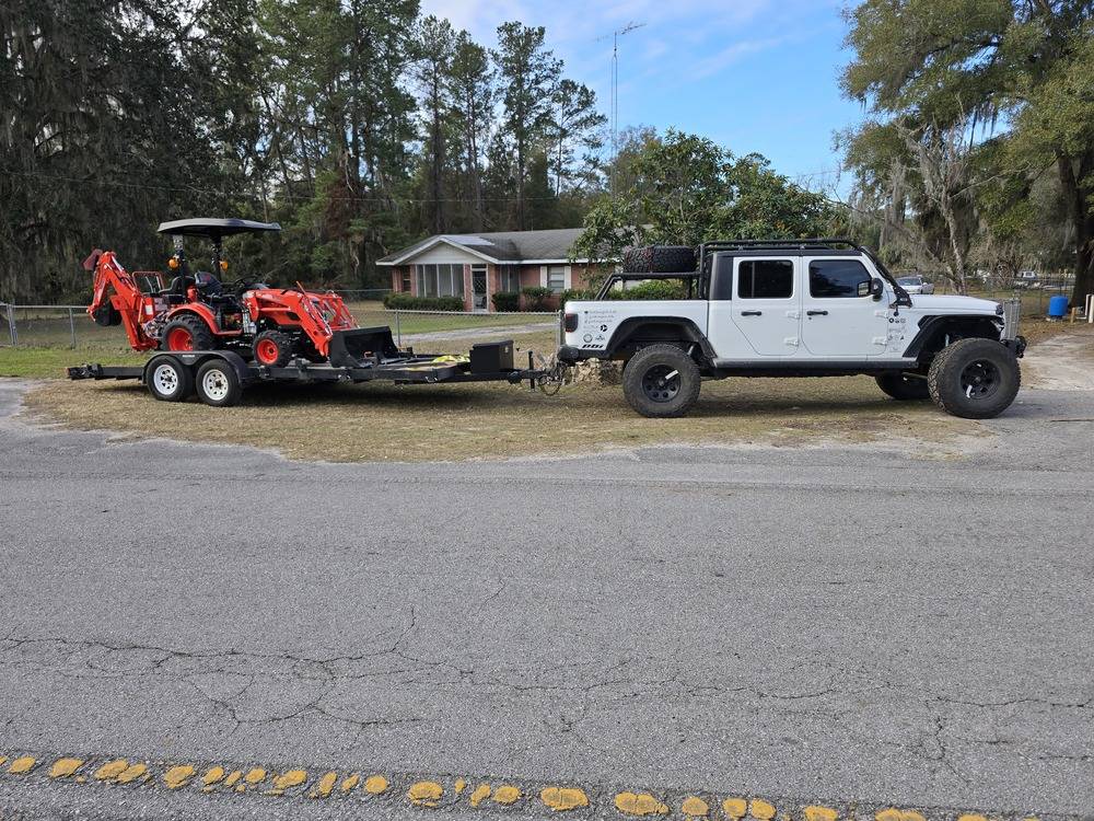 Jeep Gladiator Recommended Aftermarket Hitch Receiver for new 24 Gladiator Sport S 20250201 Tyson Truck & Tractor - Flemington, FL (1)B
