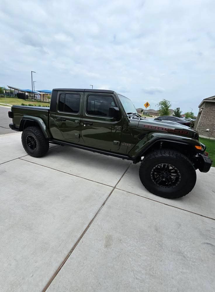 Jeep Gladiator Clay bared and jet sealed. FB_IMG_1745916564758