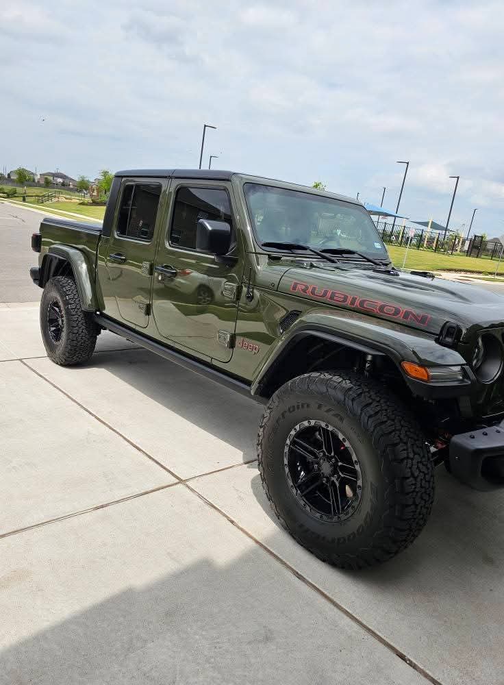 Jeep Gladiator Clay bared and jet sealed. FB_IMG_1745916569626