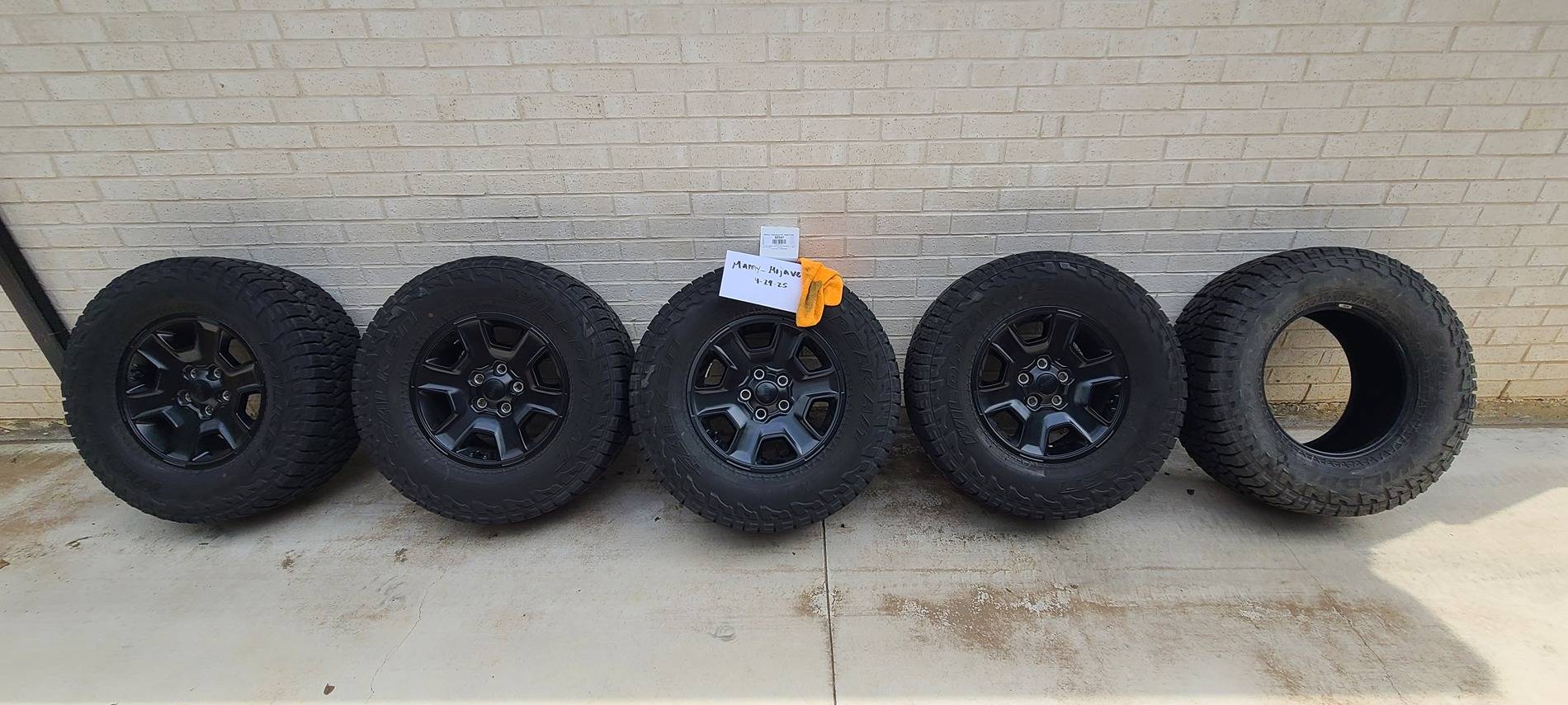Jeep Gladiator Mojave Wheels and Tires 285/70/R17 20250429_155321