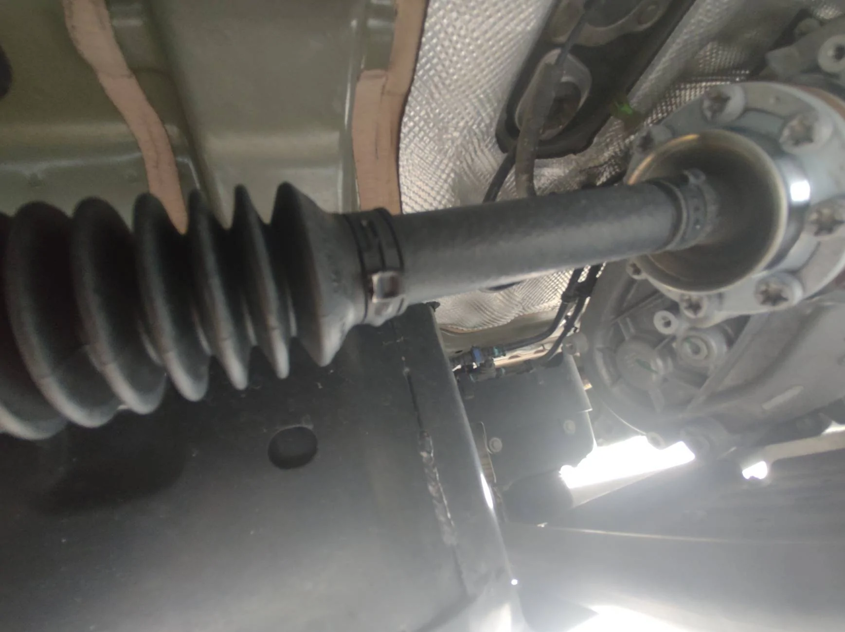 Jeep Gladiator Carrier bearing spacer for rear driveshaft IMG_20250430_111934637