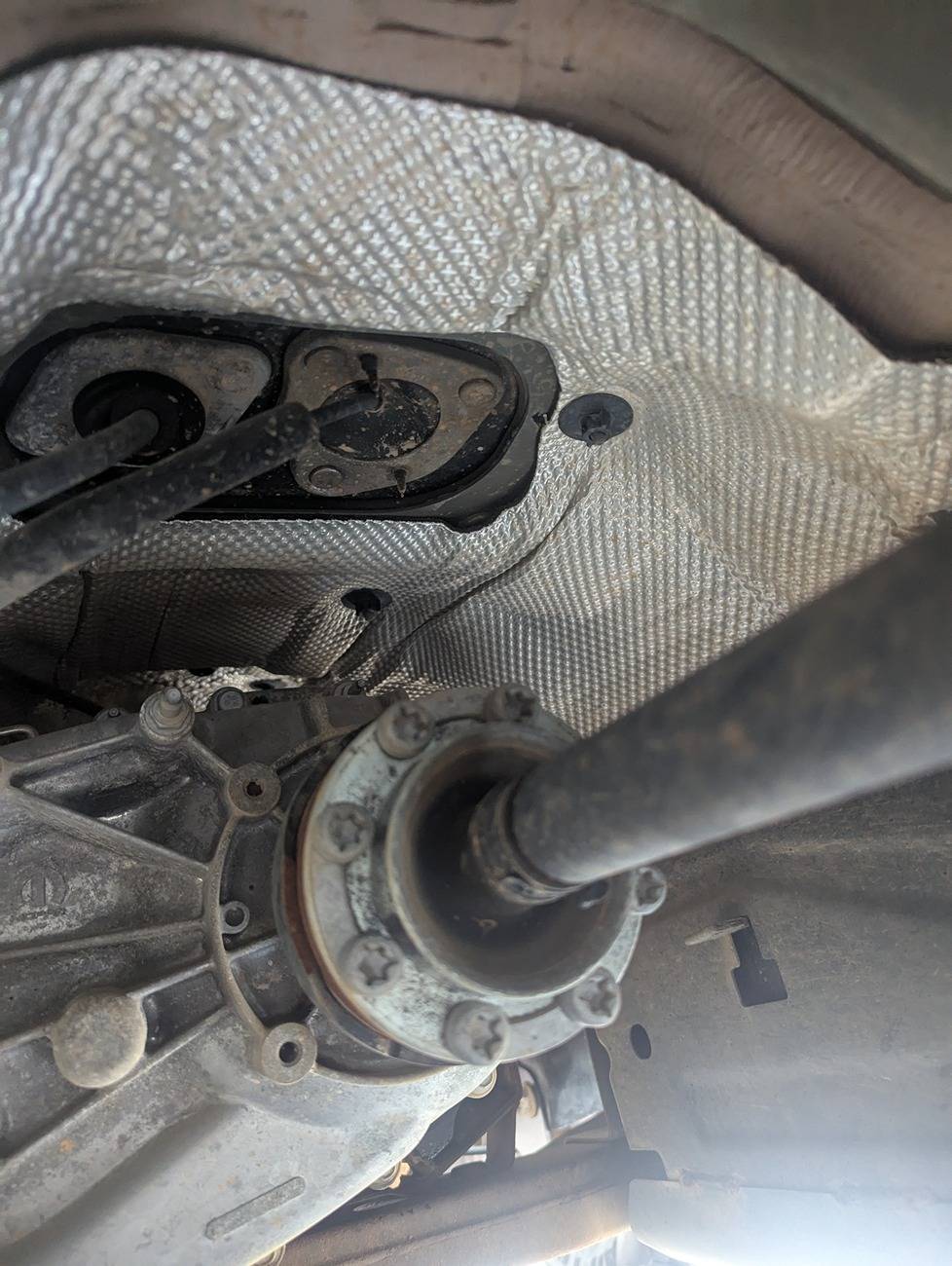 Jeep Gladiator Carrier bearing spacer for rear driveshaft DS angle 2
