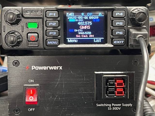 Jeep Gladiator A great GMRS/MURS/HAM radio with remote bluetooth speaker mic display 1746241134598-aq