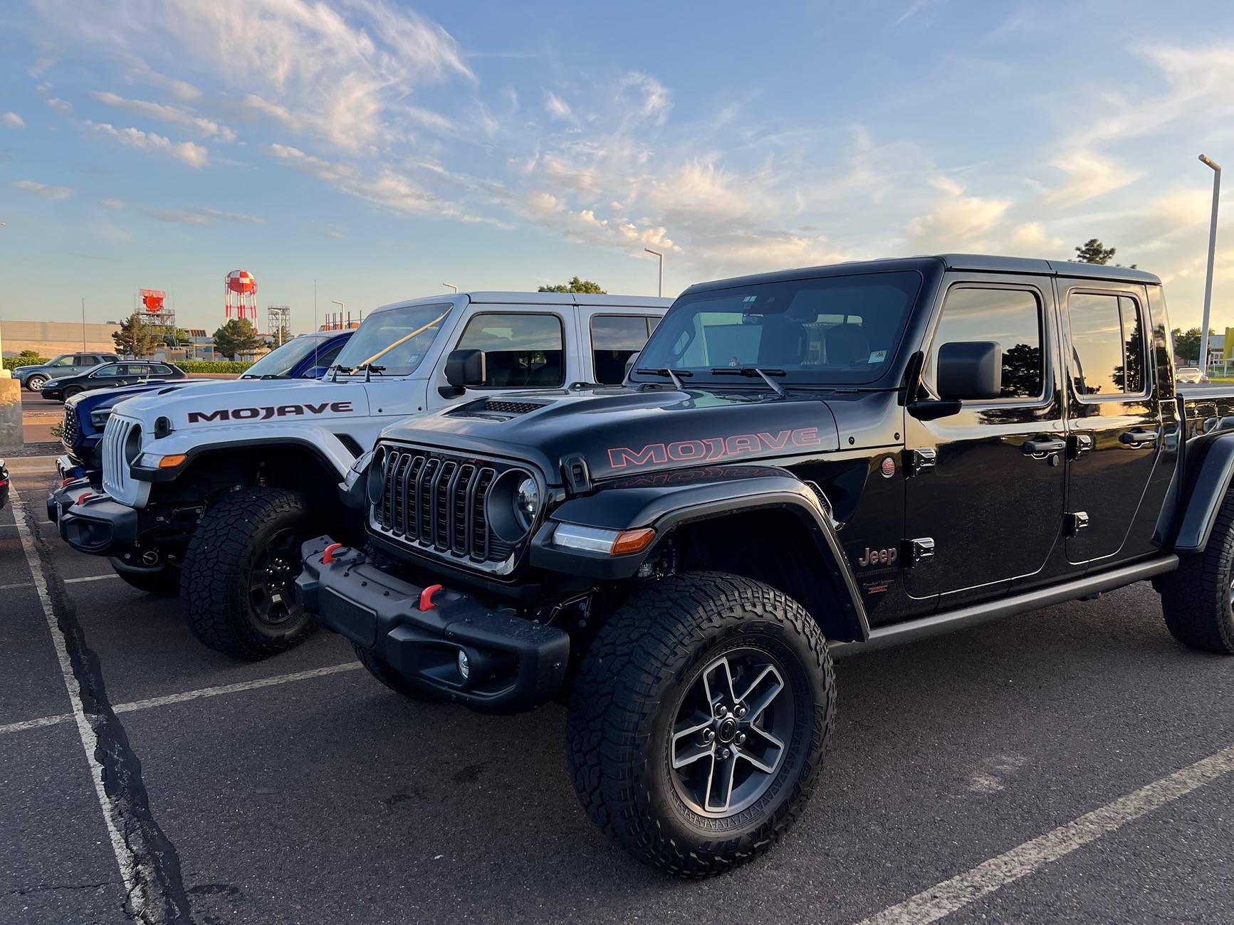 Jeep Gladiator Jeeps Parking Next To Jeeps IMG_2261