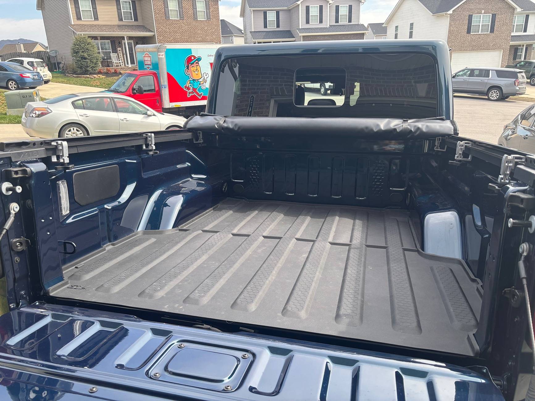 Jeep Gladiator 3W Bed Mat installed photos & review IMG_1539