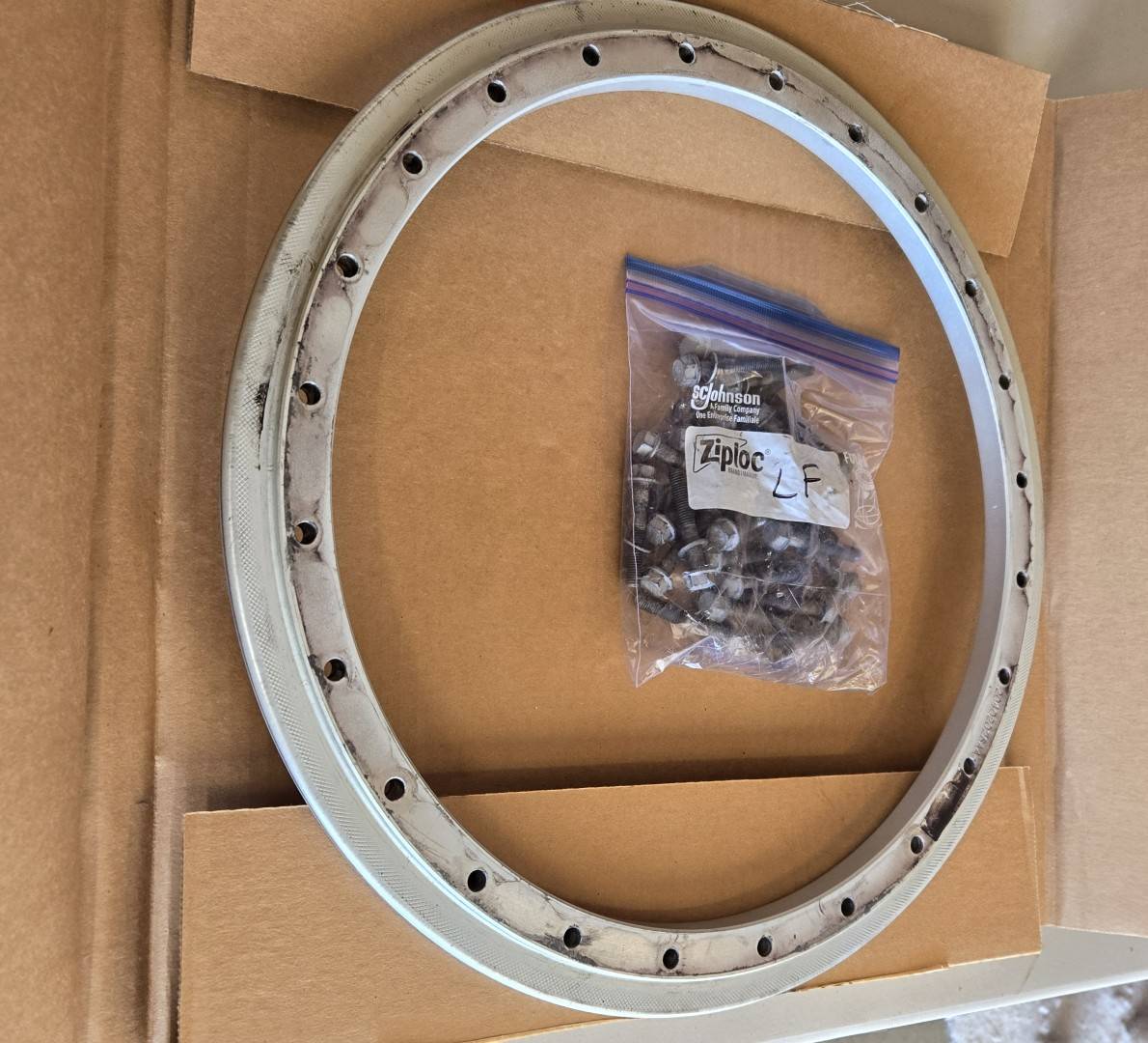Jeep Gladiator (4) AEV Beadlock Rings - M8 Hardware - Silver - Used aev-beadlockring-08