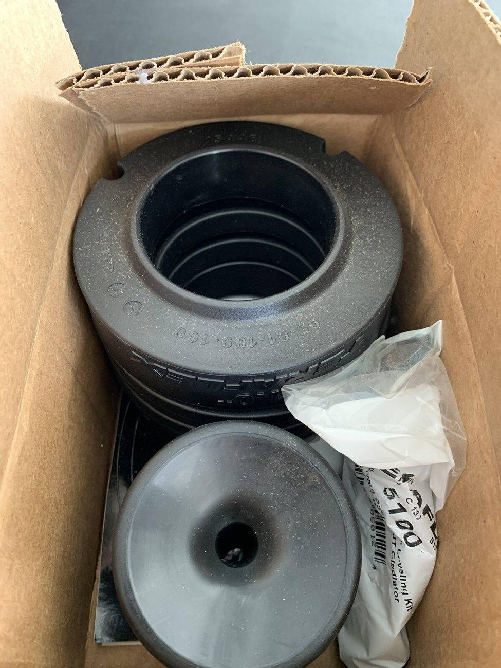 Jeep Gladiator My 1st Jeep! 2024 Gladiator Nighthawk Leveling Kit Spacers 1.5 inches