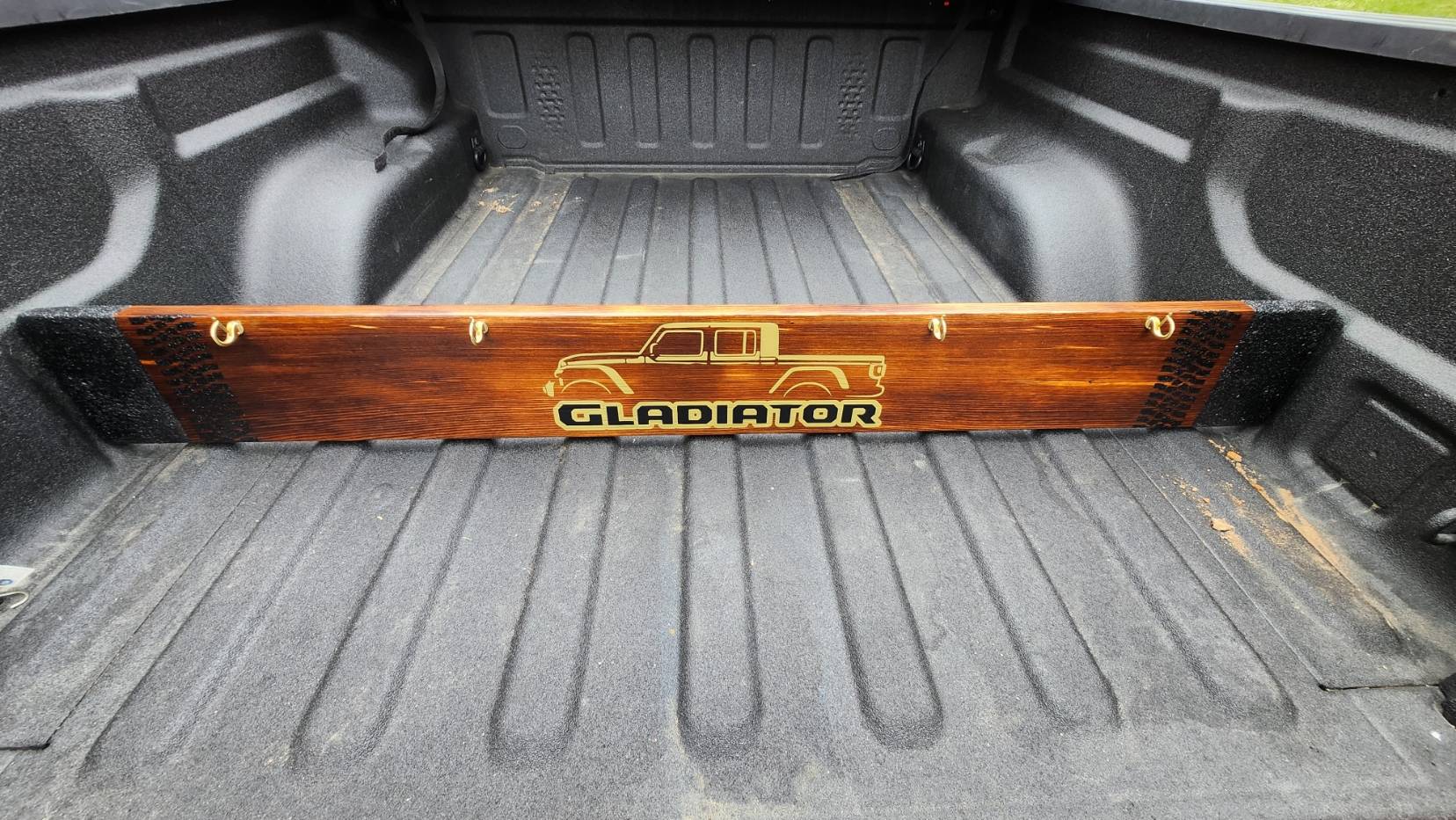 Jeep Gladiator DIY Custom Wood Bed Separator 20250420_160134