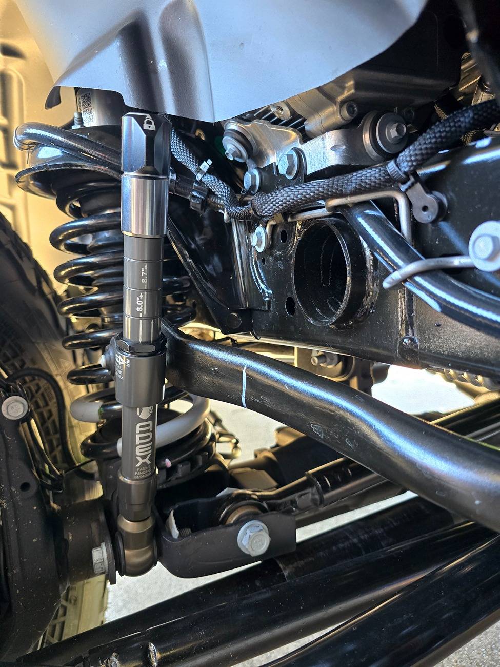 Jeep Gladiator Picked up a 2025 Mojave-Anvil 1000009457