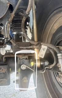 Jeep Gladiator shock skid with RockJock rear sways IMG_3033