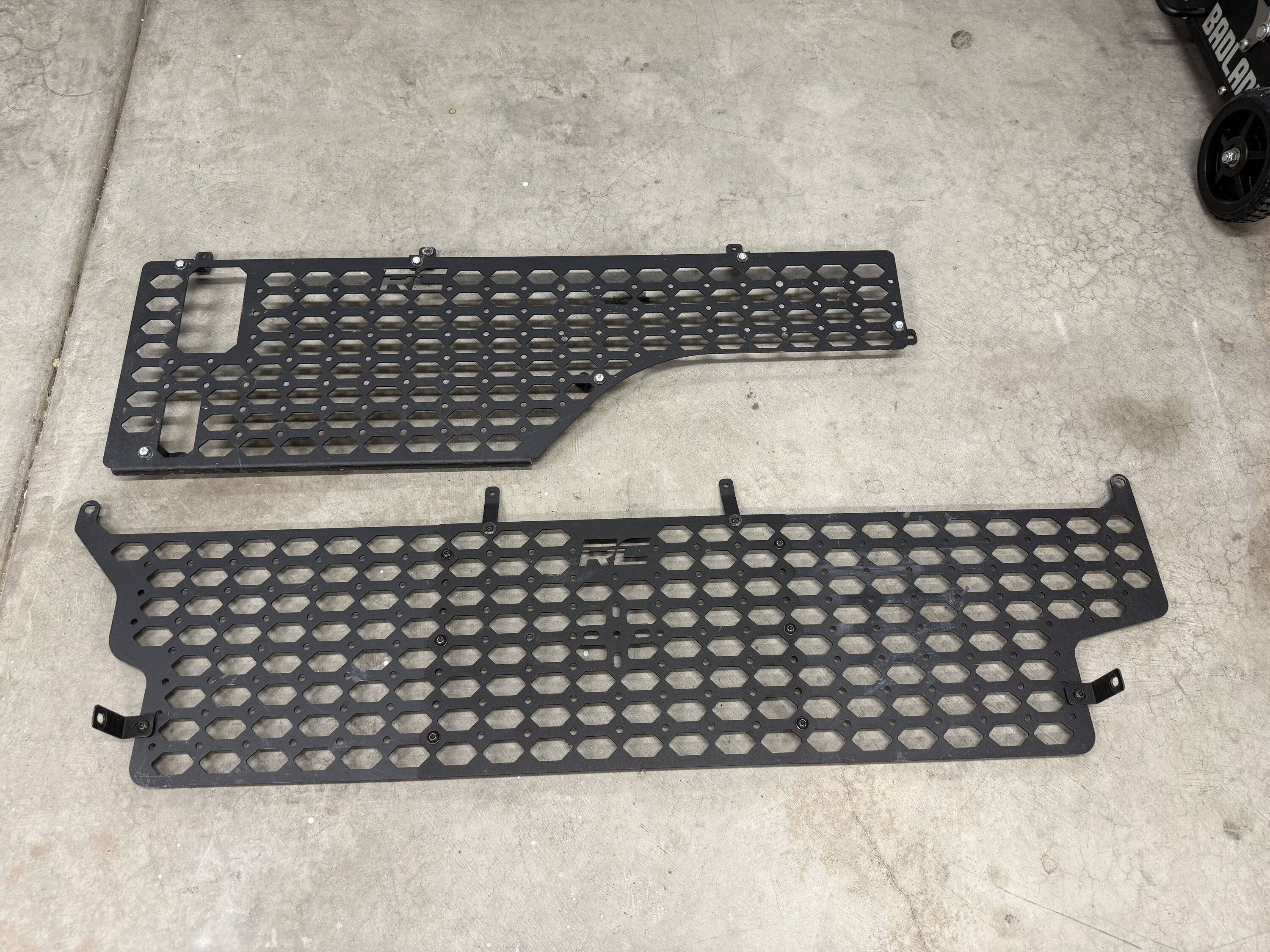 Jeep Gladiator Driver and Center bed MOLLE panels For Sale. Rough Country. SOLD IMG_1137
