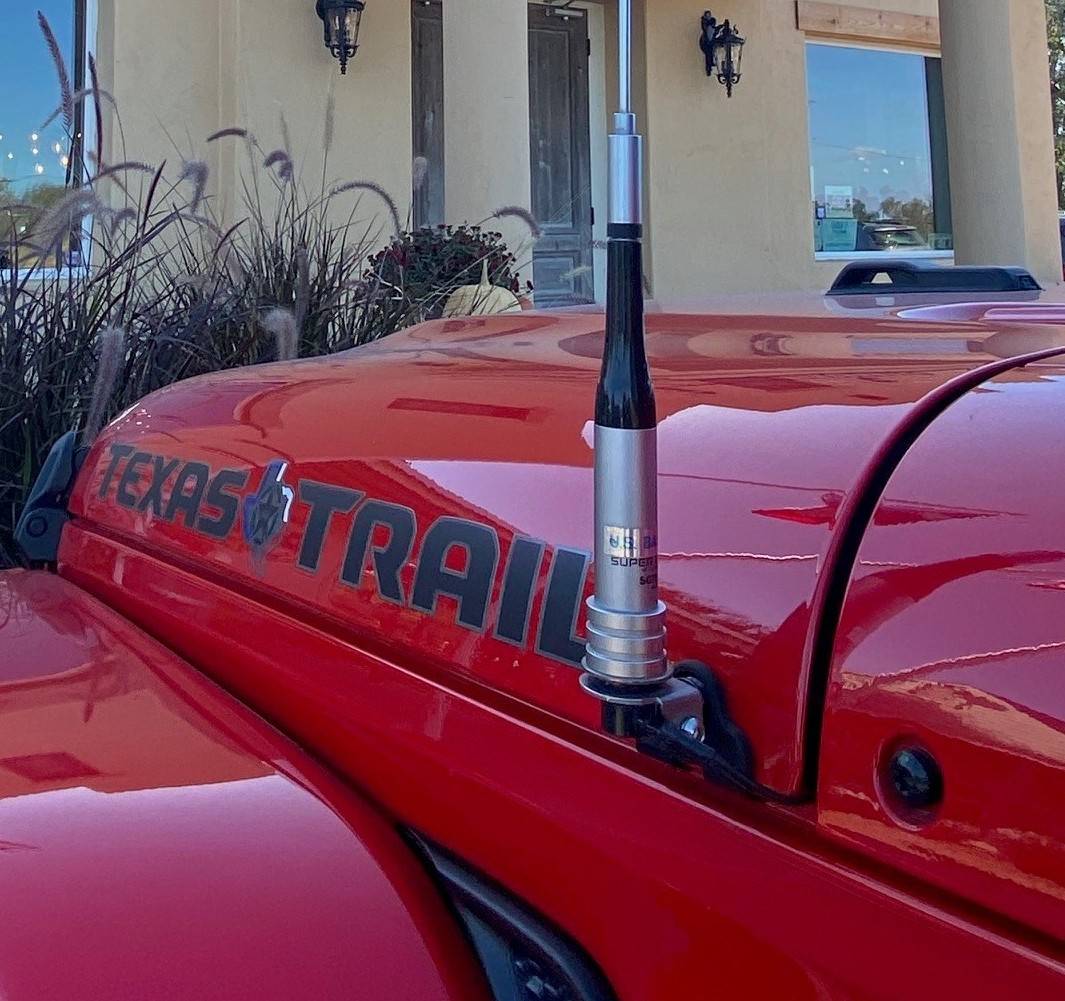 Jeep Gladiator Diamond K400 antenna mount Texas Trail at Heratige