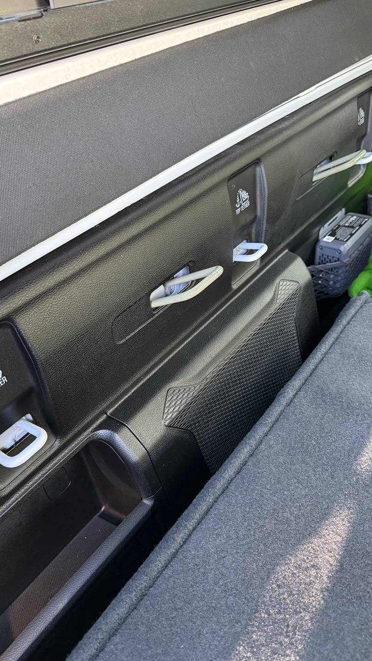 Jeep Gladiator Rear seat mystery IMG_1295