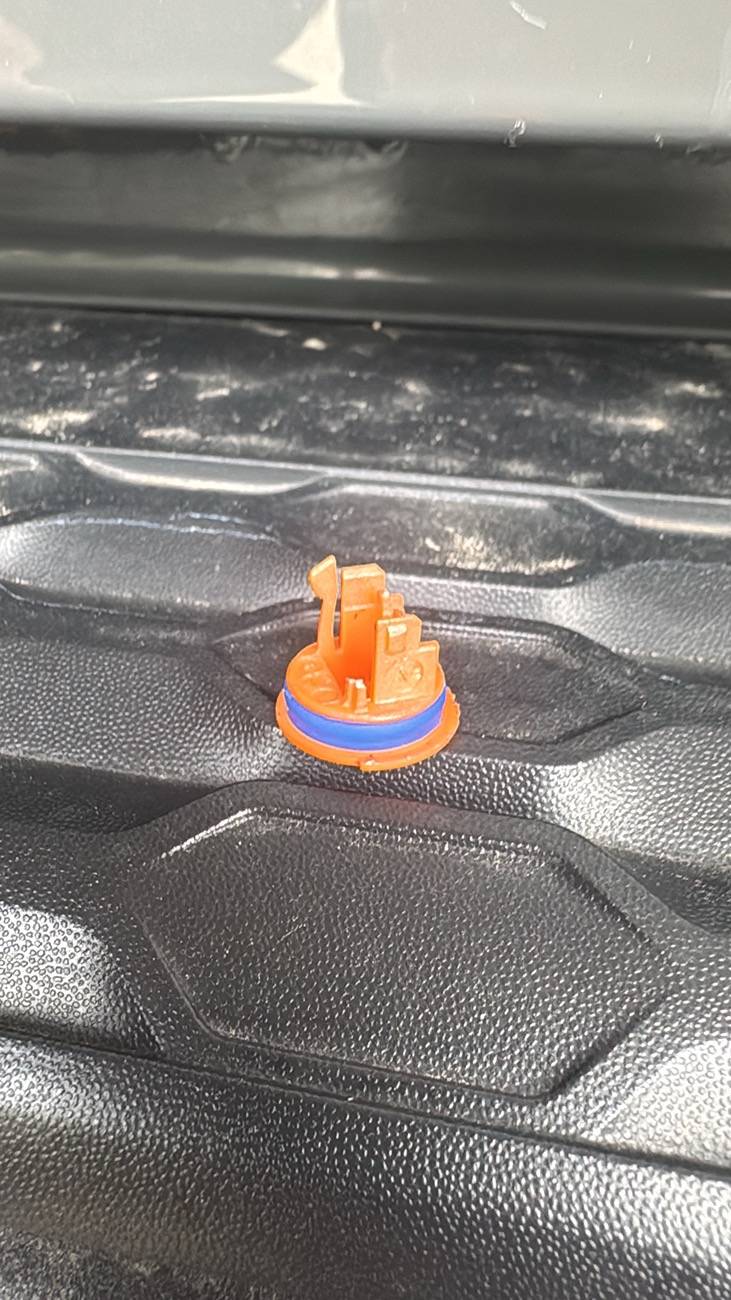 Jeep Gladiator Service Air bag system - AlfaOBD shows B007E "Driver seatbelt retractor pretensioner wires shorted together" 28036FFF-F505-4C14-8B93-272C376DCDA4