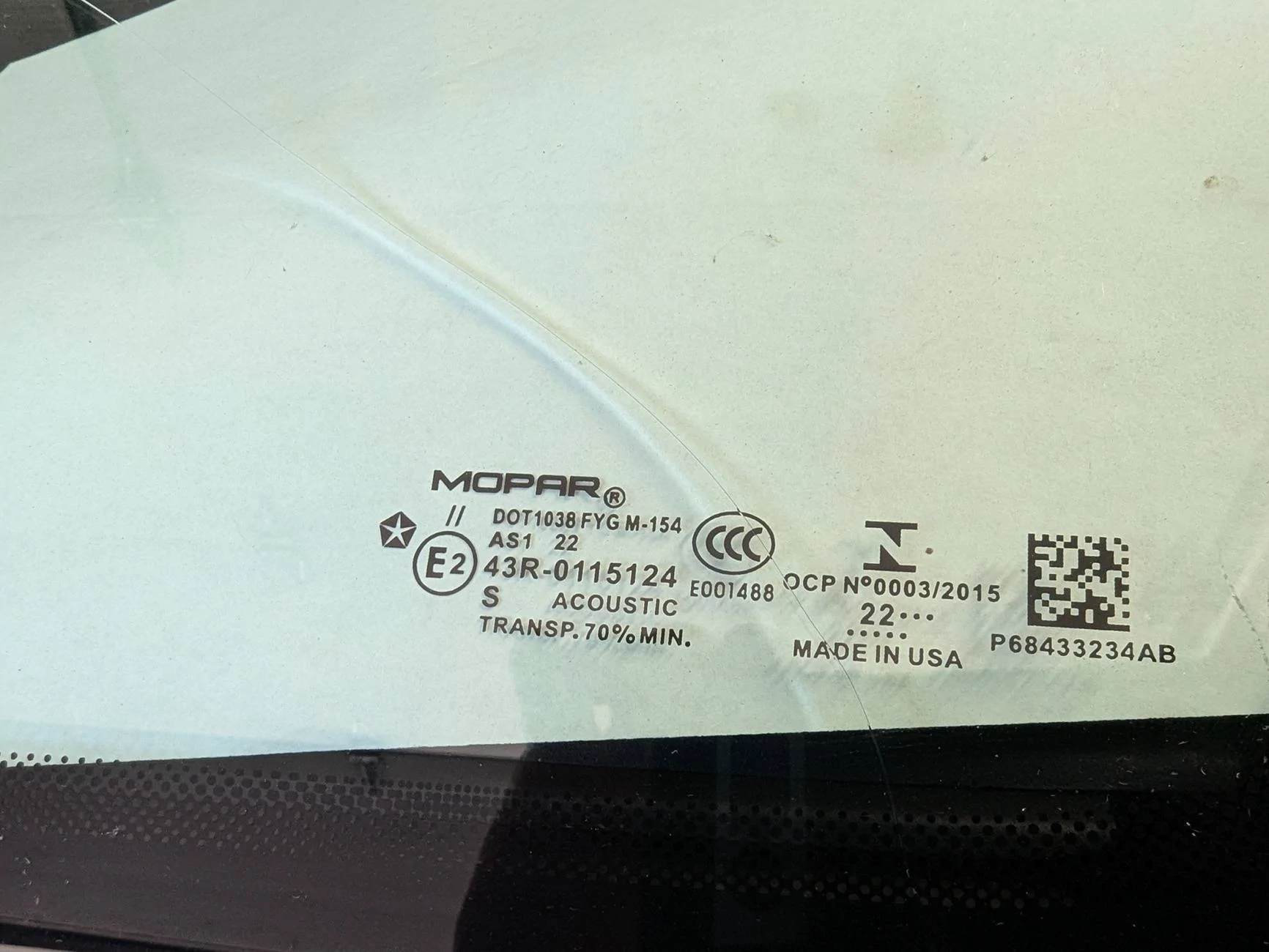 Jeep Gladiator Trying to replace my Gorilla Glass on my 20204 Gladiator using Safelite. They are saying it is on back order for 2 months now PXL_20250505_144441369