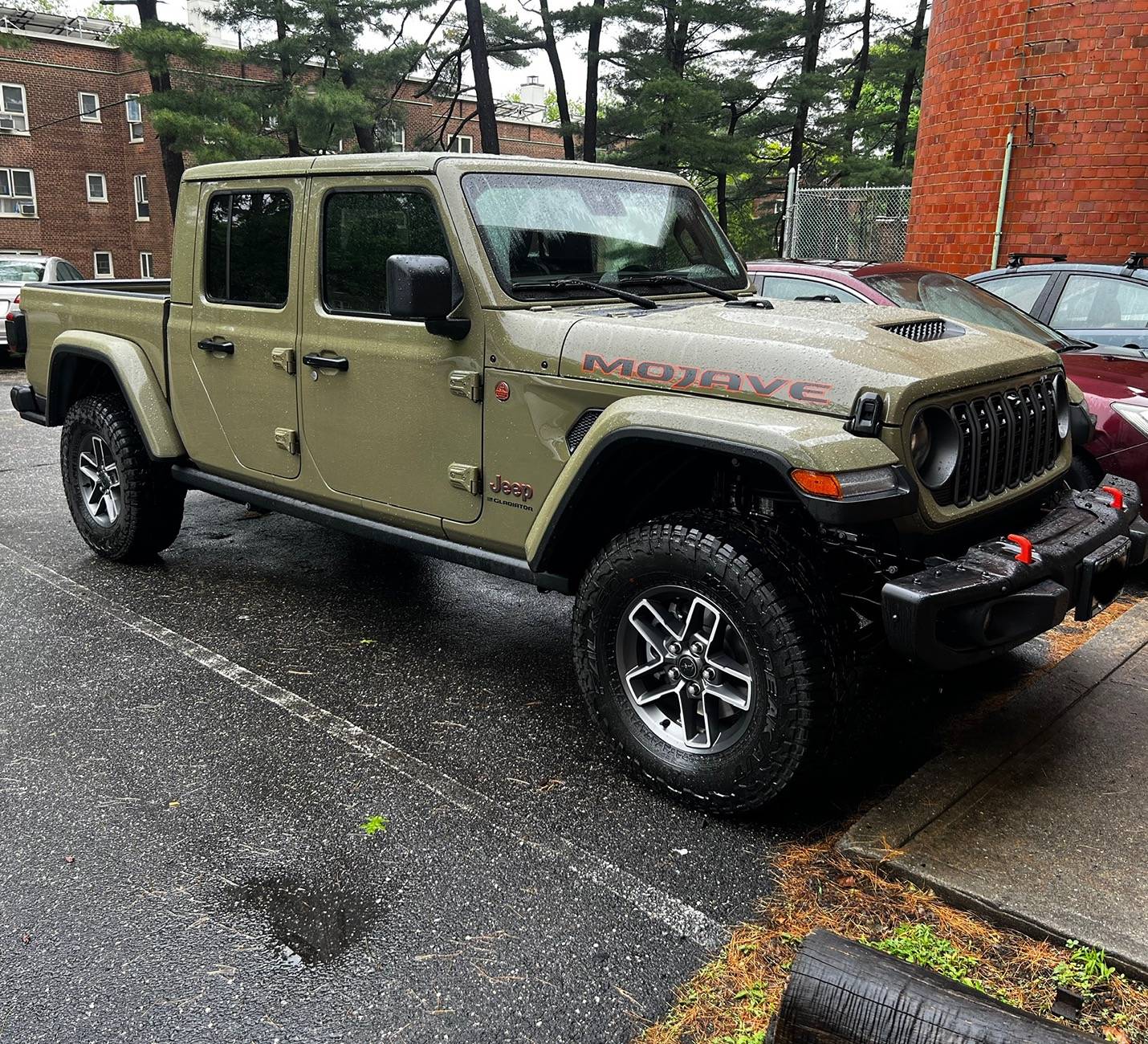 Jeep Gladiator 2025 Mojave X IMG_5137