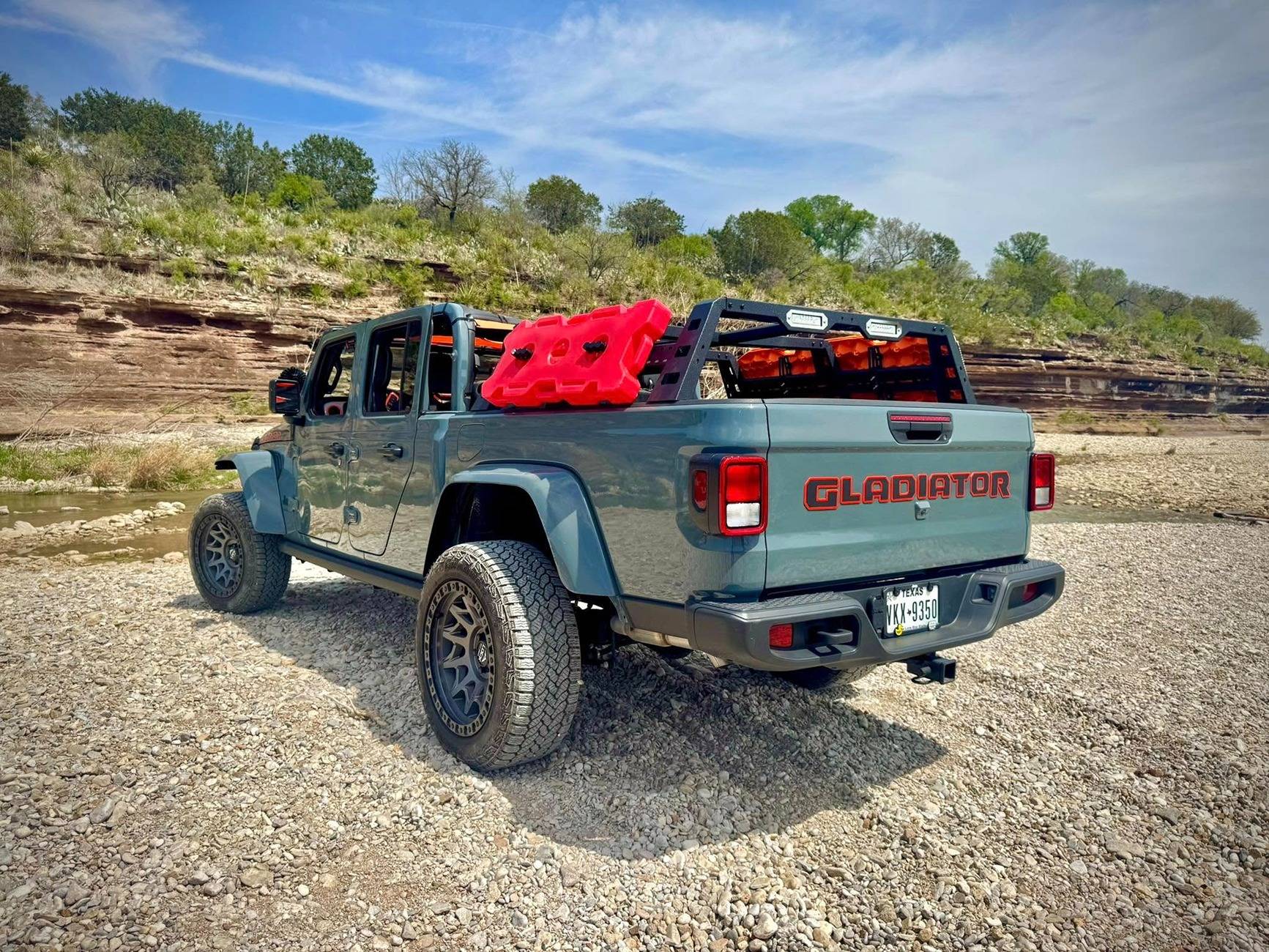 Jeep Gladiator Anyone installed Hooke Bed Rack? Feedback / reviews? 2
