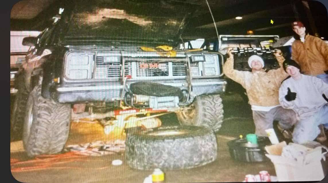Jeep Gladiator Is off roading too easy nowadays? K5 rebuild 350
