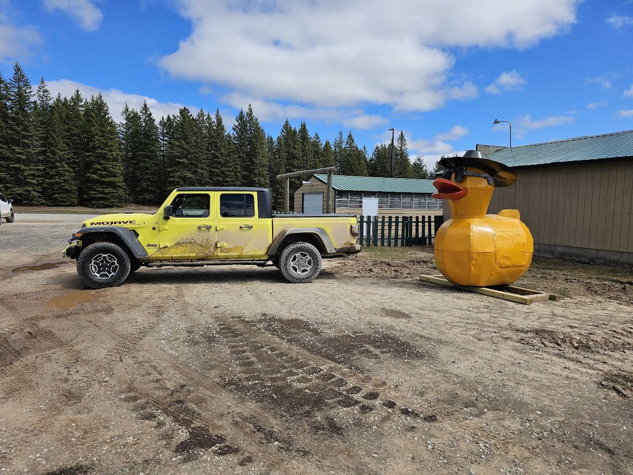 Jeep Gladiator Michigan Upper Penninsula 20250503_152943(0)