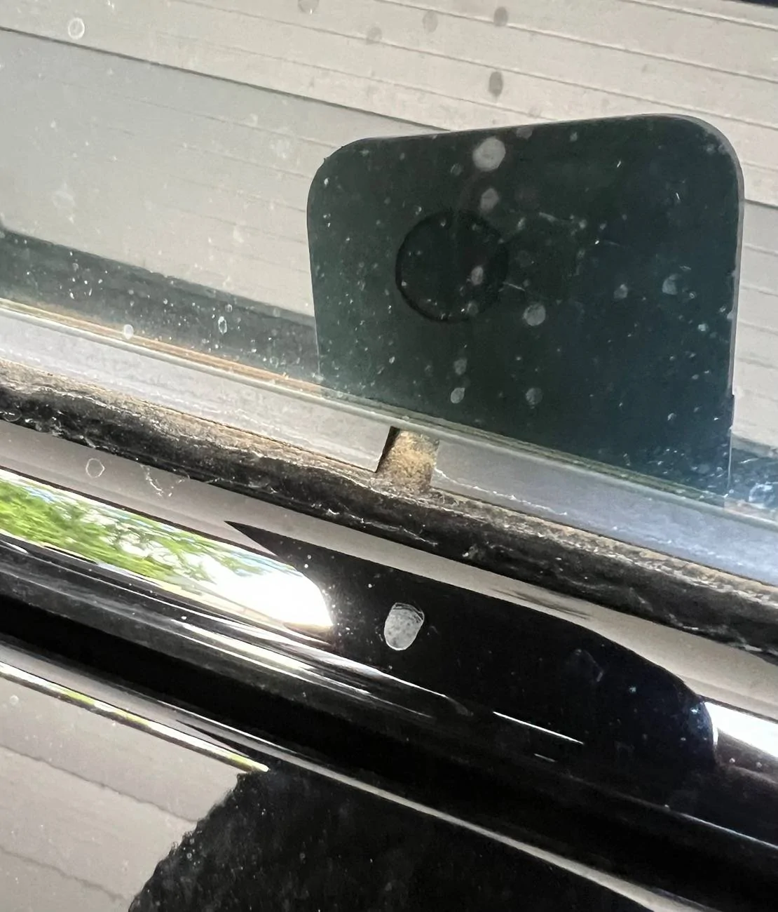 Jeep Gladiator Header seal gap IMG_2286