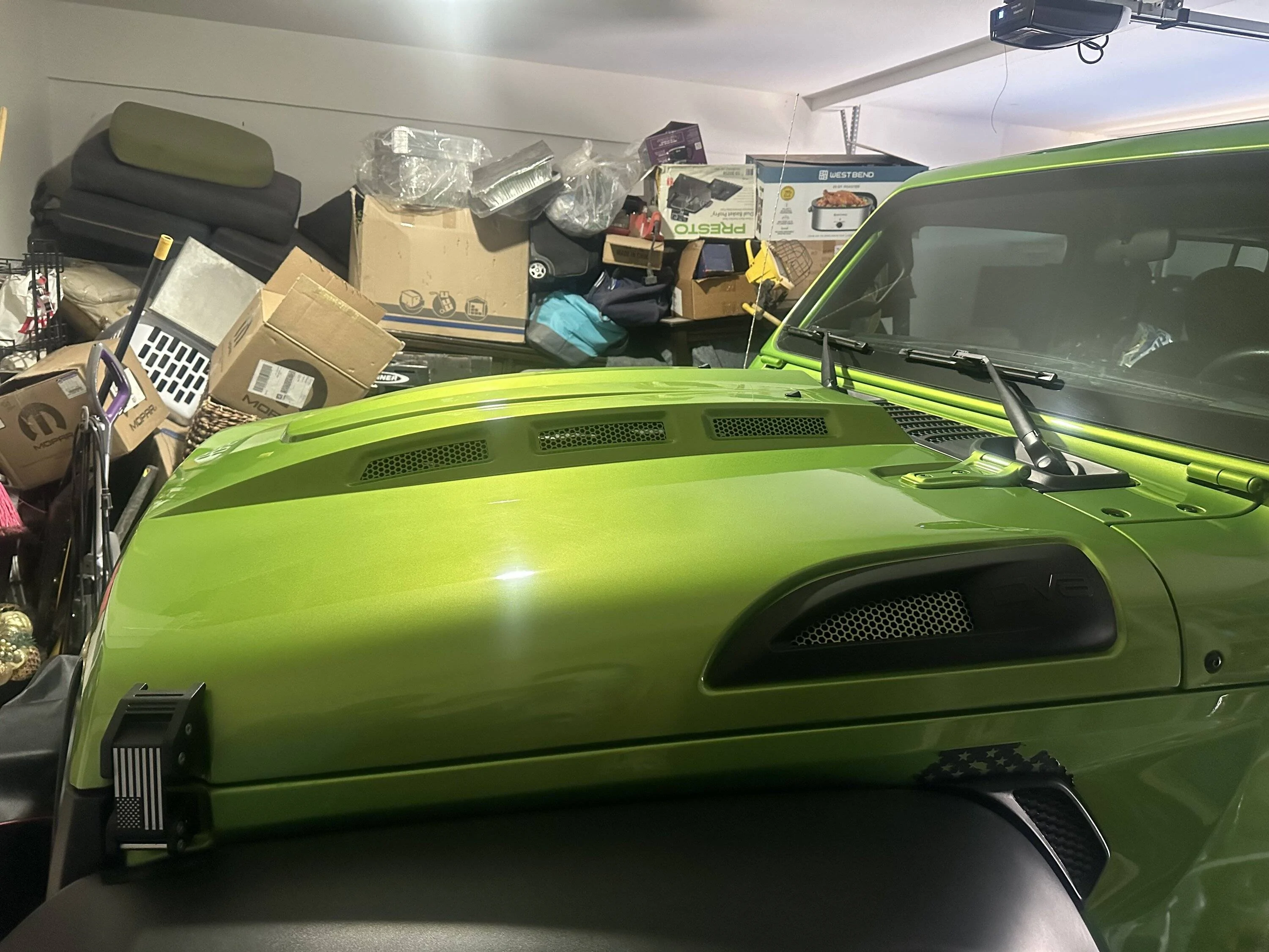 Jeep Gladiator DV8 Offroad Heat Hood JL Wrangler/Gladiator $650 OBO IMG_3247
