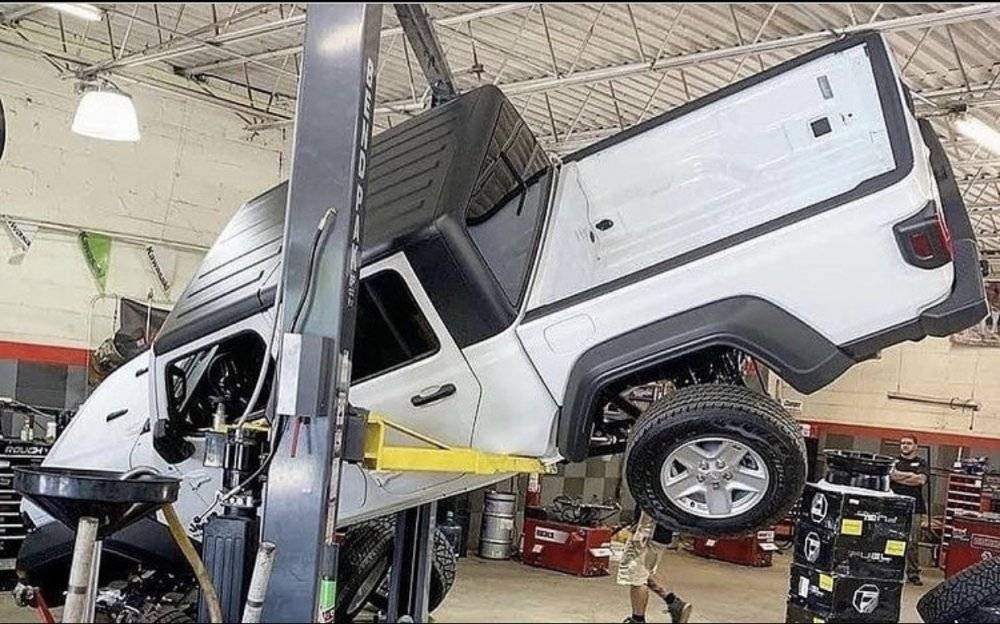 Jeep Gladiator BRIGHT WHITE Gladiator JT Club IMG_3436