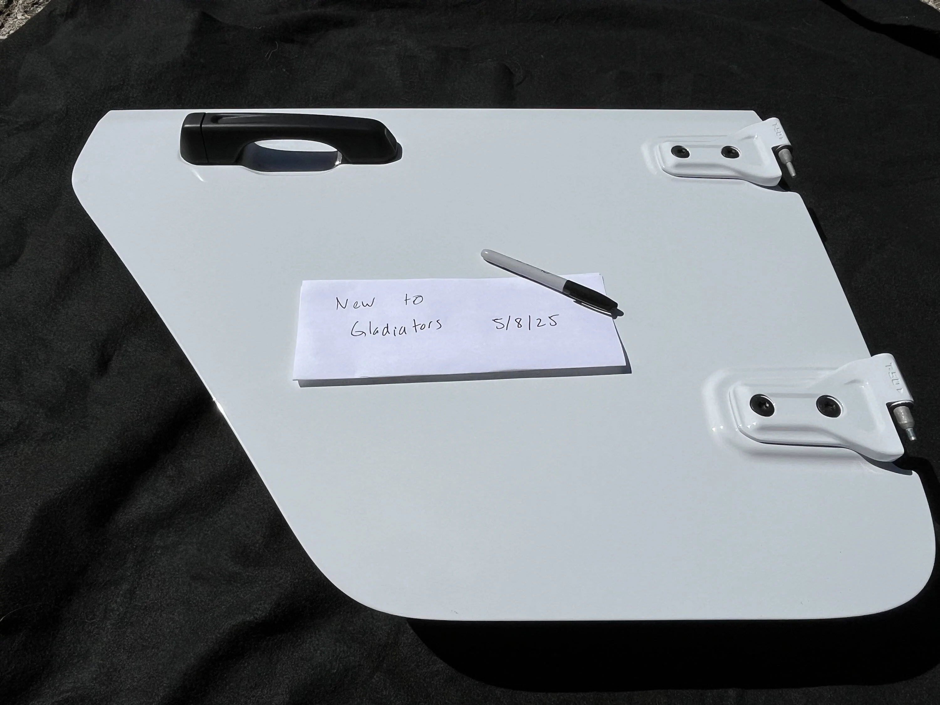 Jeep Gladiator ONE (Yes, ONE!) MOPAR OEM passenger side rear half door for sale $250 IMG_5343