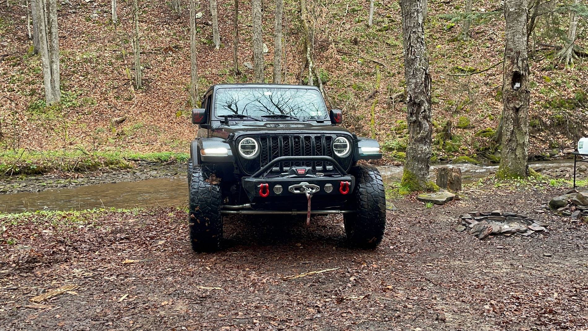 Jeep Gladiator 33x12.5R17 on OEM Wheels IMG_0052