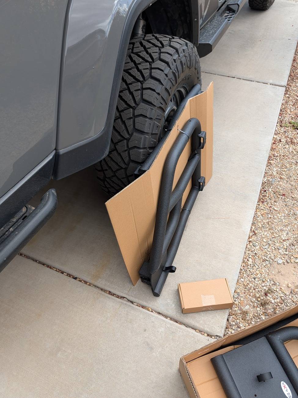 Jeep Gladiator Pics with tube doors -- post yours PXL_20250404_213226843.MP