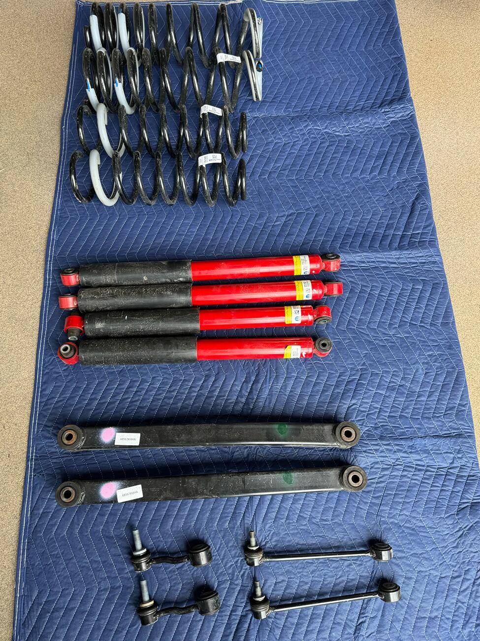 Jeep Gladiator Rubicon X OEM Suspension Takeoffs tempImagewlk1nC