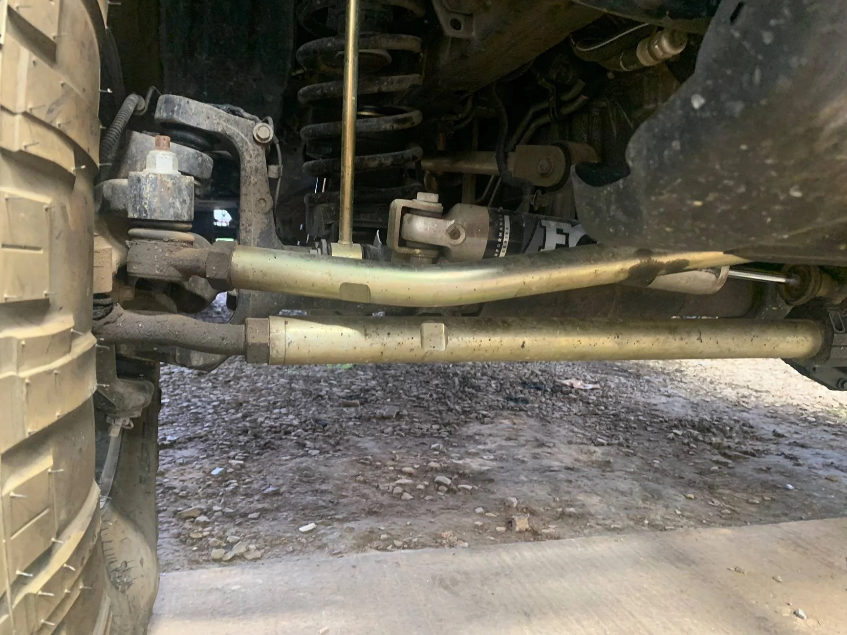 Jeep Gladiator Mojave stock height measurements IMG_2027