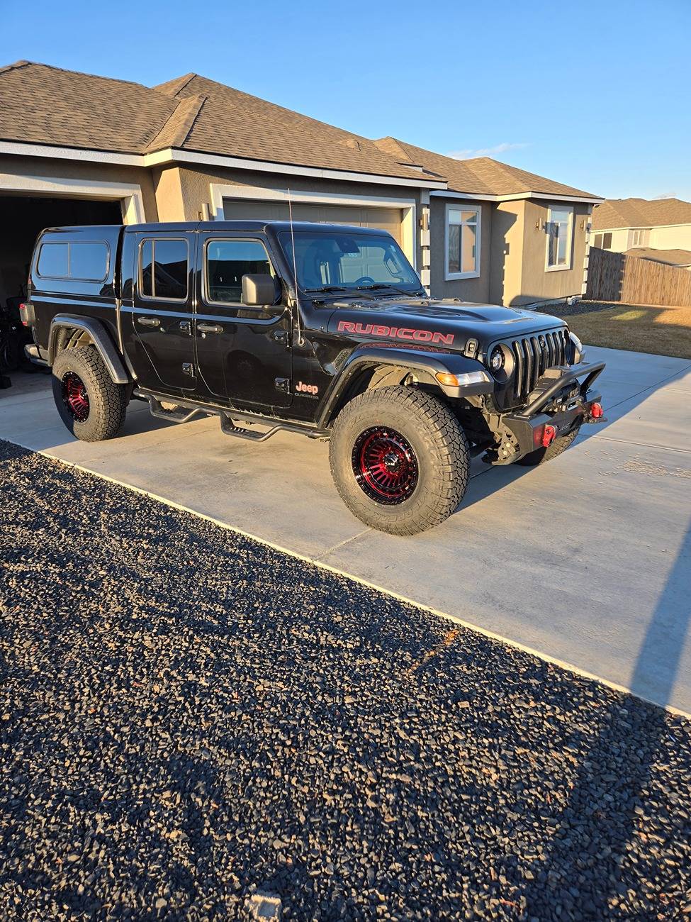 Jeep Gladiator Fabtech 3in lift Fabtech K4191DL does it need LCA and Trac Bar. 20250304_170529