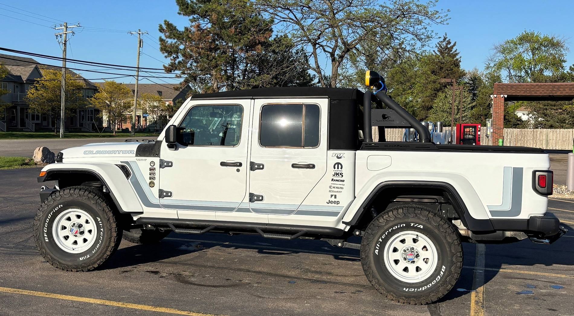 Jeep Gladiator Gladiators on Mopar 2" Lift Kit BFG 37's