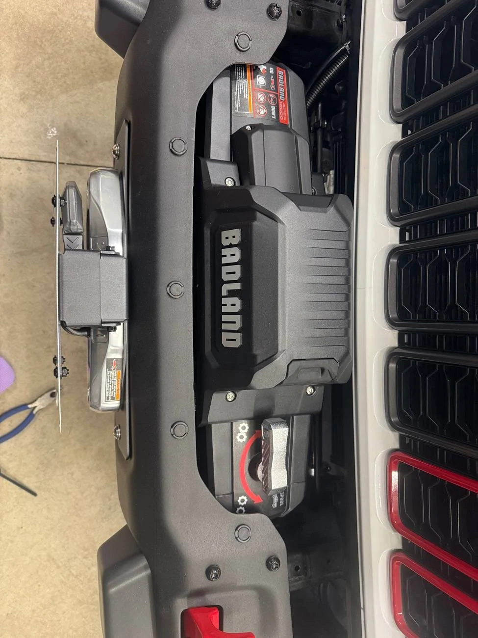 Jeep Gladiator Winch plate recommendations for Badlands Apex 12,000 with stock 2024 Rubicon X bumper IMG_2445