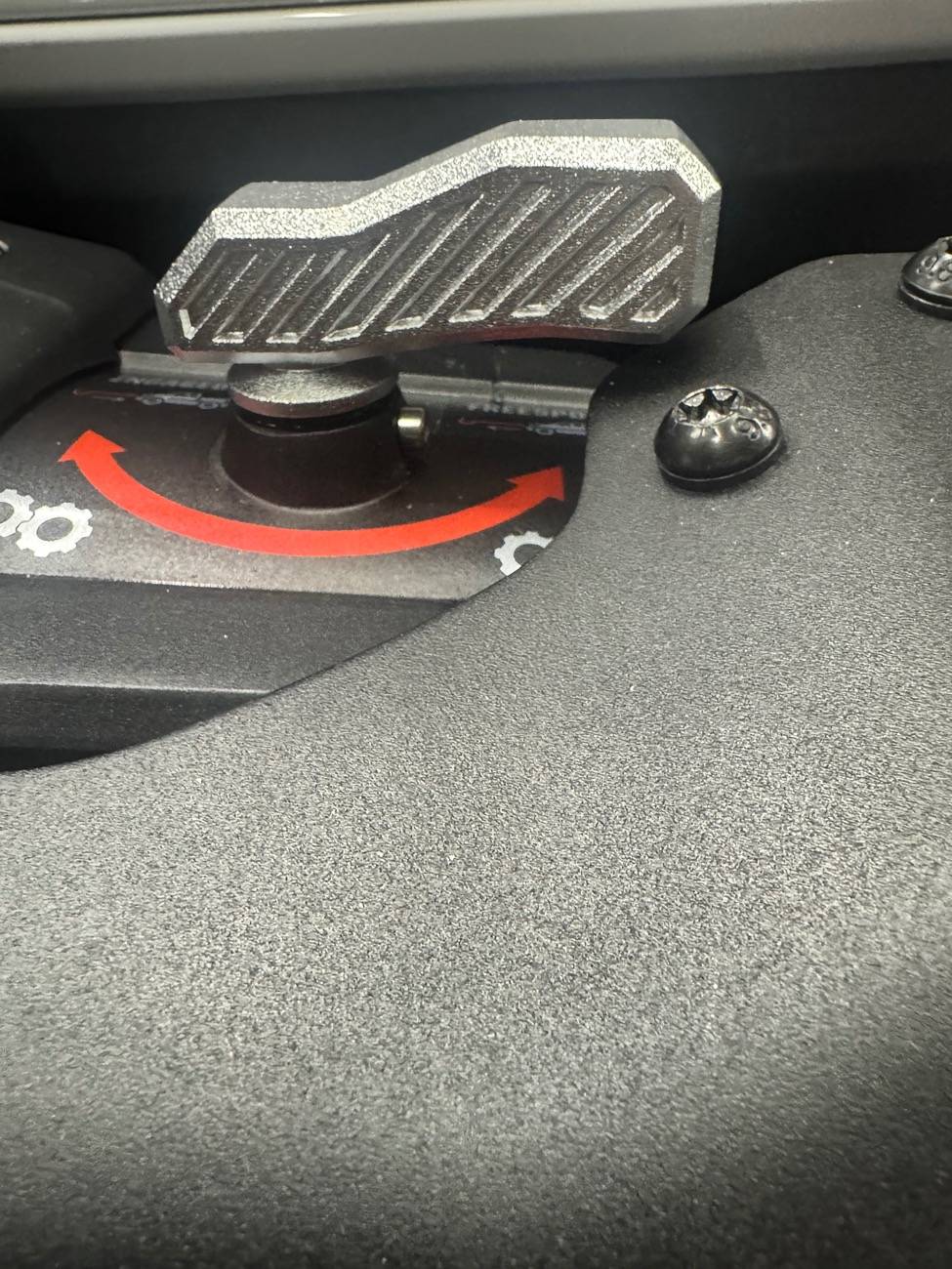 Jeep Gladiator Winch plate recommendations for Badlands Apex 12,000 with stock 2024 Rubicon X bumper IMG_2450