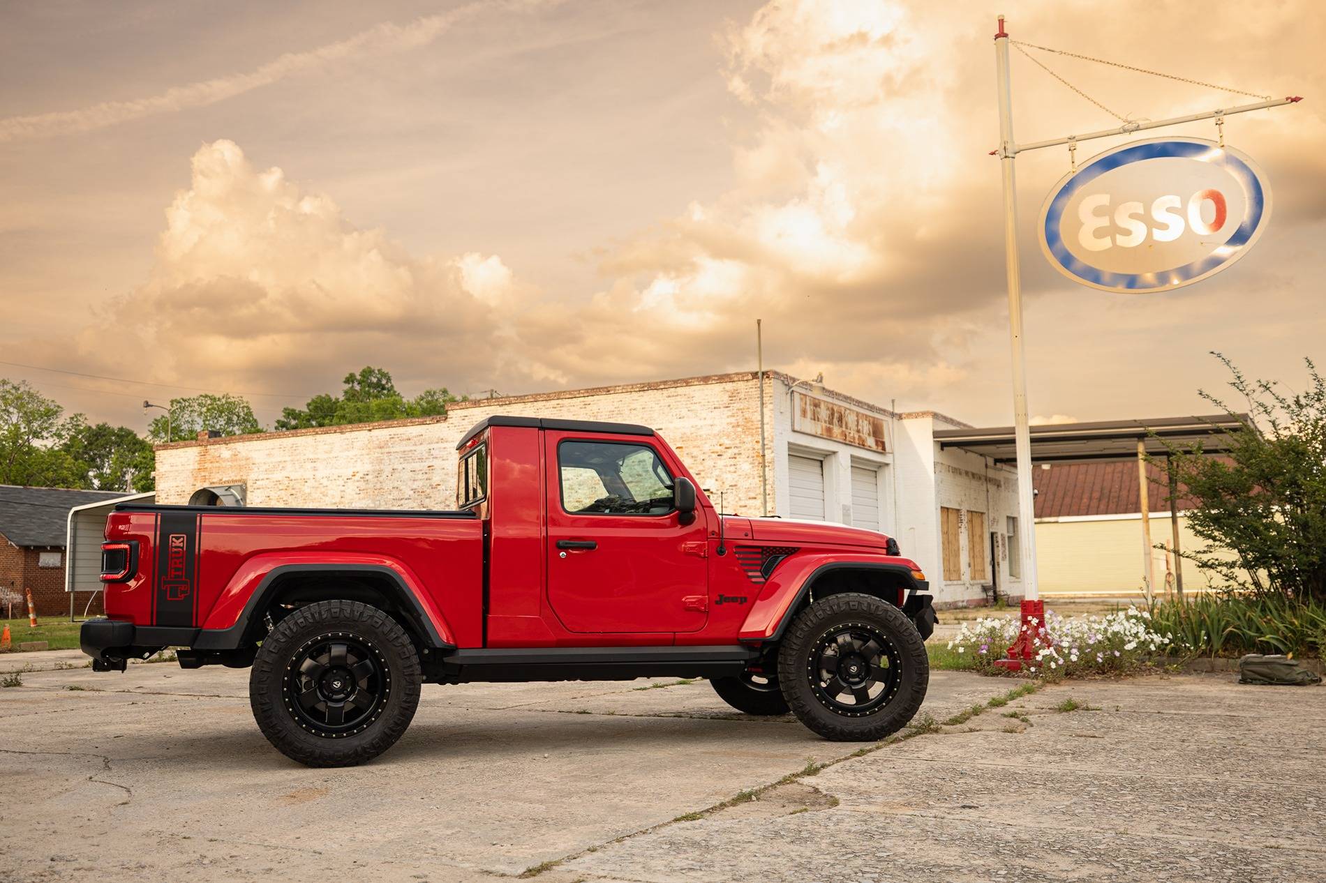 Jeep Gladiator Interesting! JTruck-29