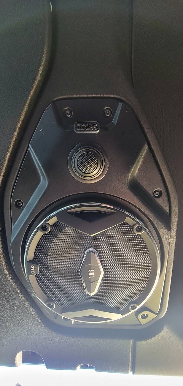 Jeep Gladiator Factory speaker replacement Si