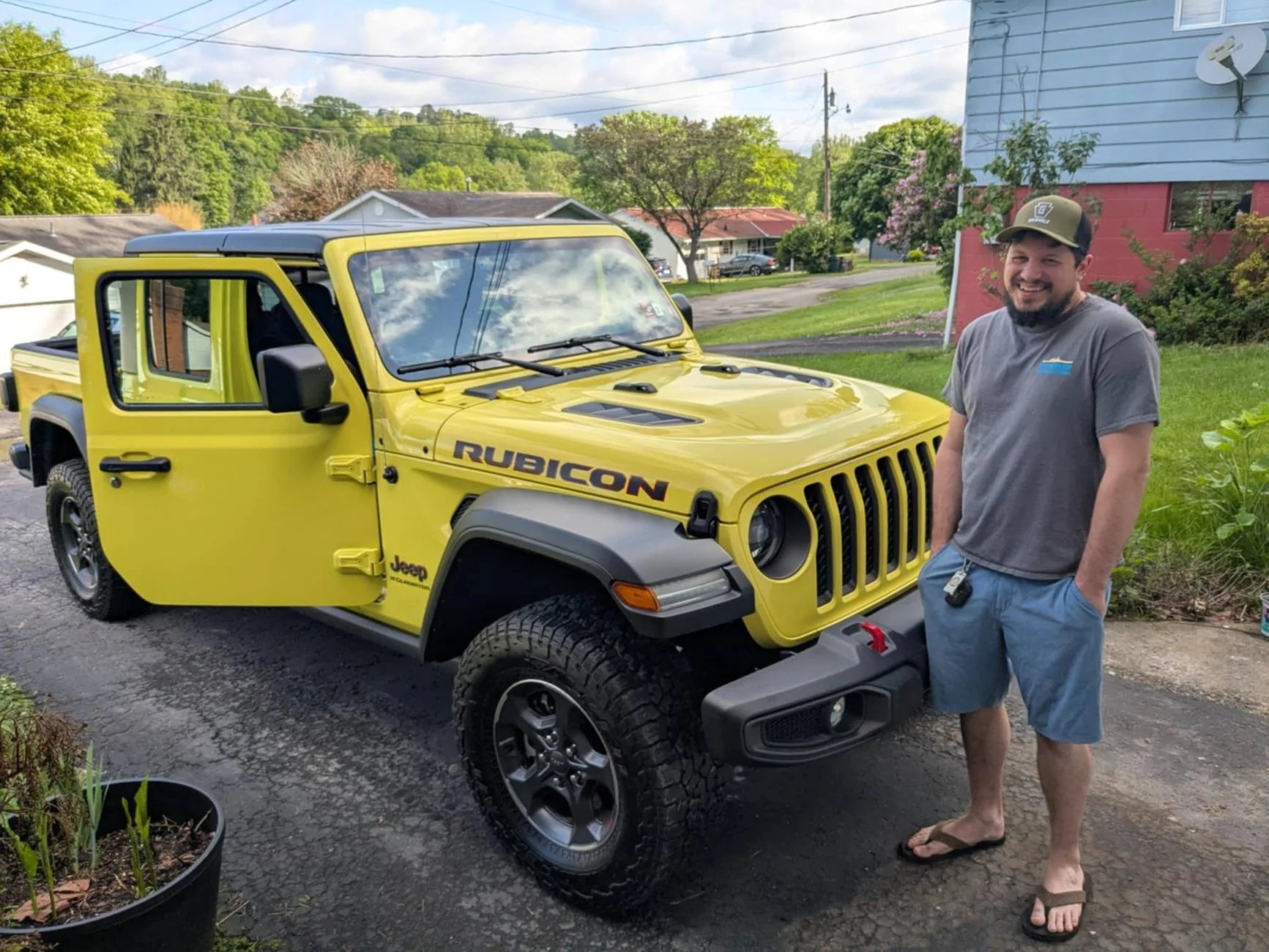 Jeep Gladiator Introductions & Welcome Thread 👋 Messenger_creation_74AE2129-019B-40AB-9C26-55B2778F6C4E