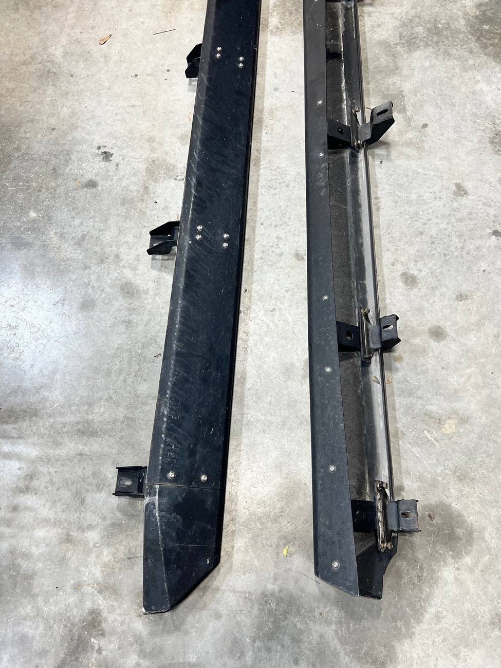 Jeep Gladiator WTB Mopar performance rock sliders. IMG_7125