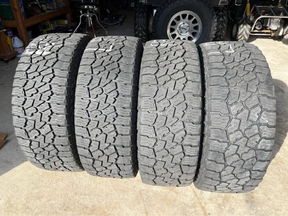 Jeep Gladiator 5 Rubicon WHeels, Tires Sensors, ( New spare) Sell Wheel 3