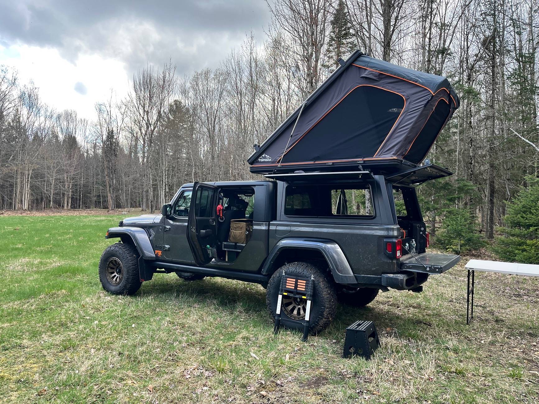 Jeep Gladiator Indecisive on Overland Setup IMG_4544