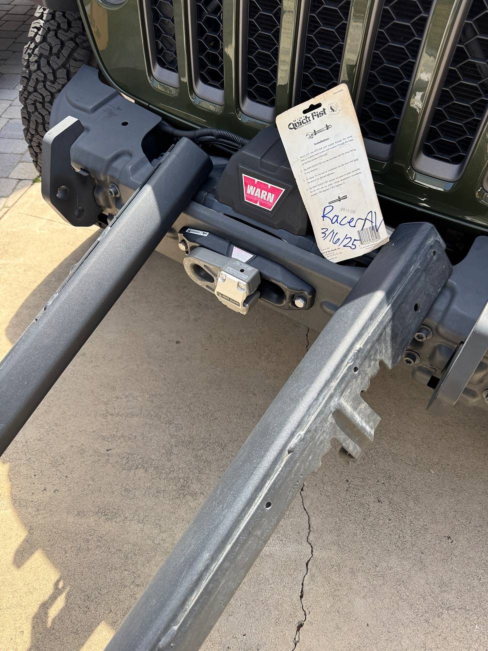 Jeep Gladiator Mojave Hood - Complete Swap IMG_9339