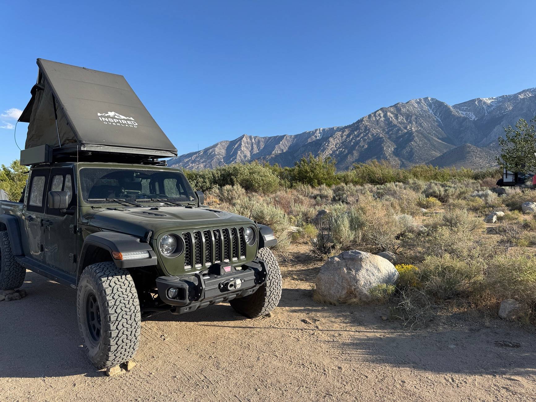 Jeep Gladiator Mojave Hood - Complete Swap IMG_9808