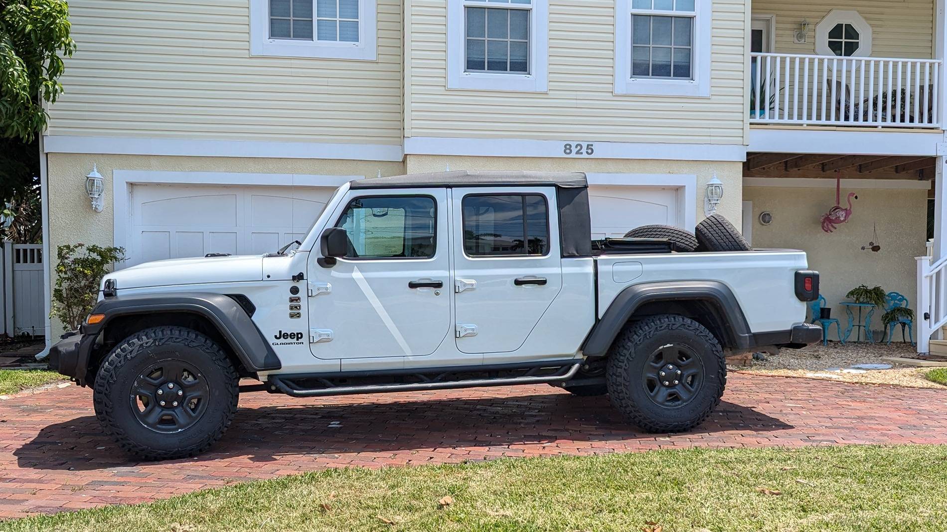 Jeep Gladiator Tires and Lifts image (1)