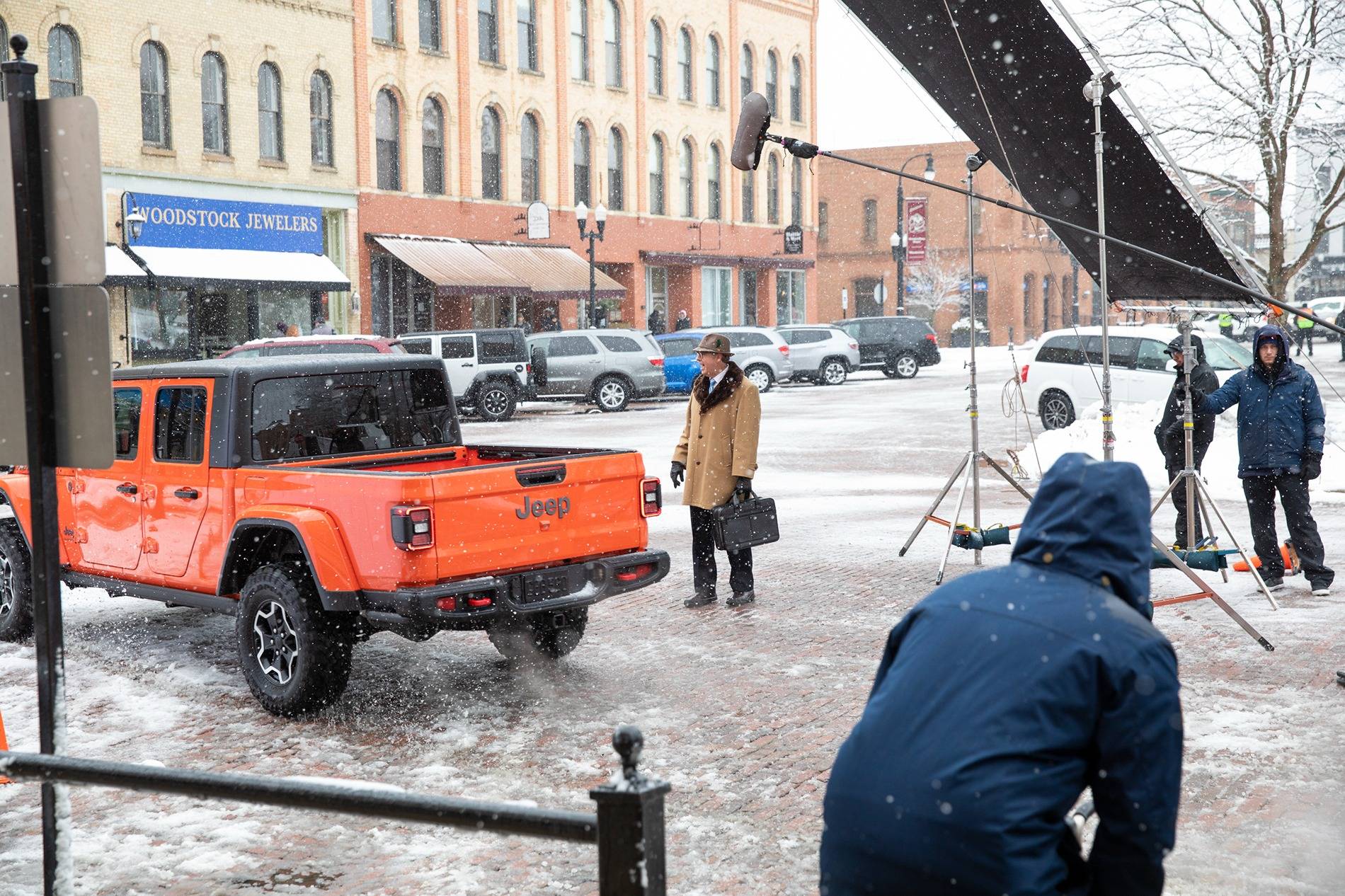 Jeep Gladiator 'Groundhog Day' Jeep Gladiator Commercial Named Best American Ad of the 21st Century [ADMIN WARNING: NO POLITICS] Stephen_1