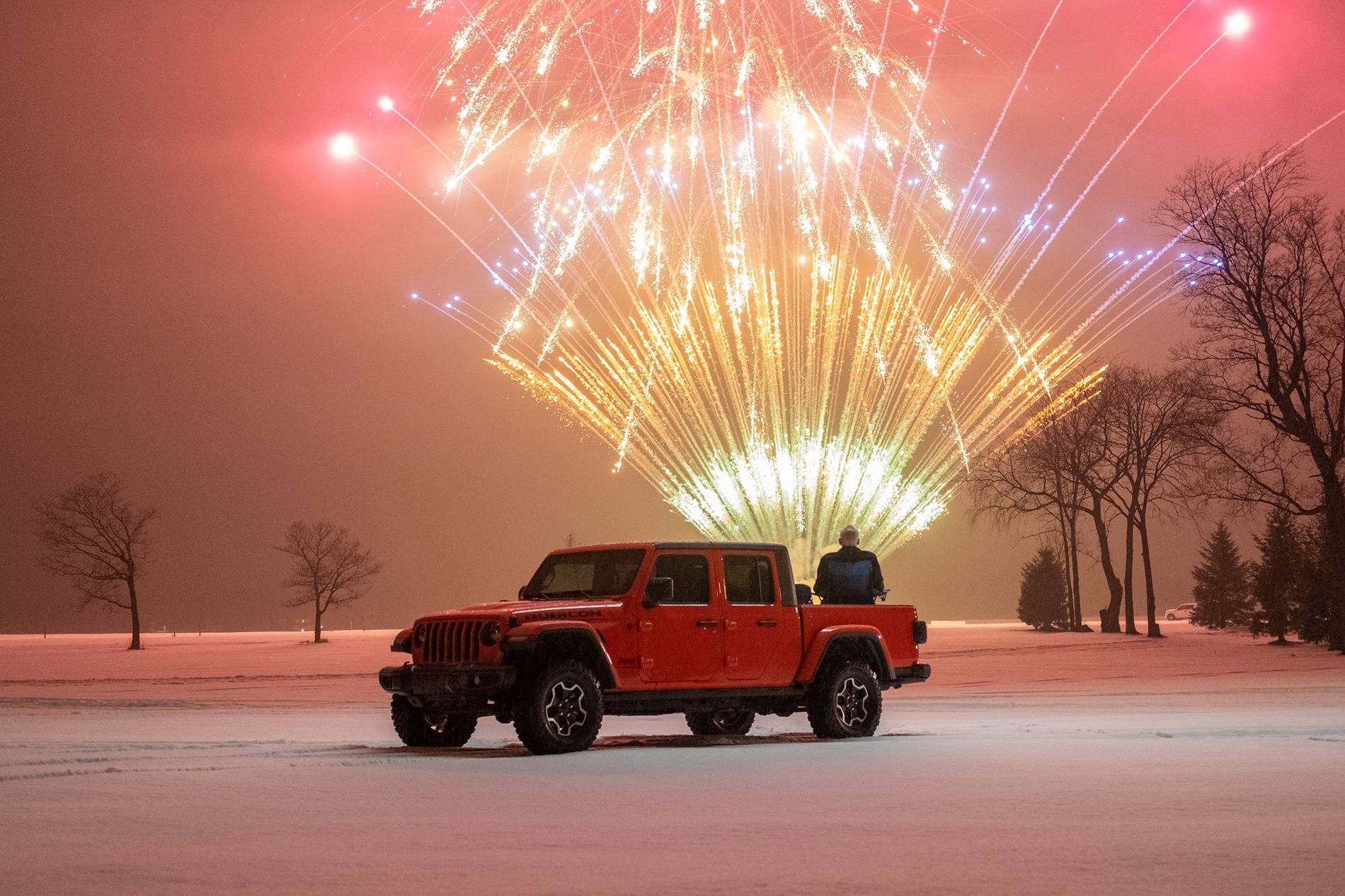 Jeep Gladiator 'Groundhog Day' Jeep Gladiator Commercial Named Best American Ad of the 21st Century [ADMIN WARNING: NO POLITICS] Firework