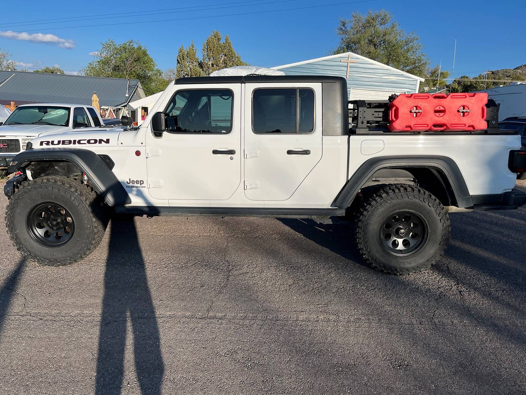 Jeep Gladiator Tires and Lifts Lifted D Side