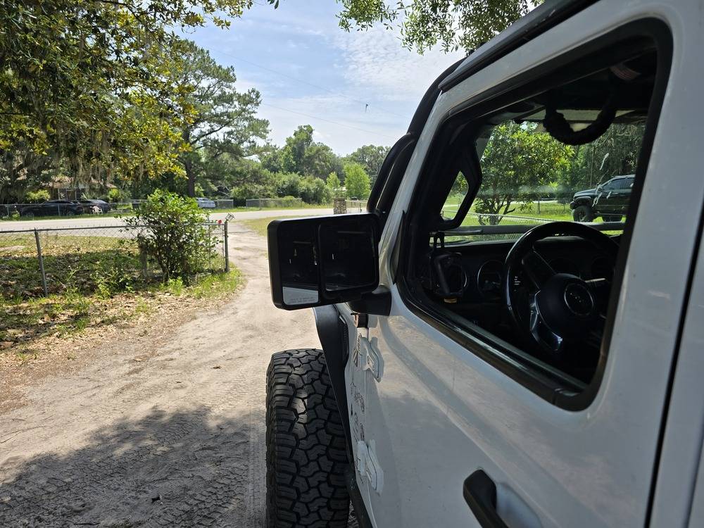 Jeep Gladiator Which Tow Mirrors? 20250525_114531