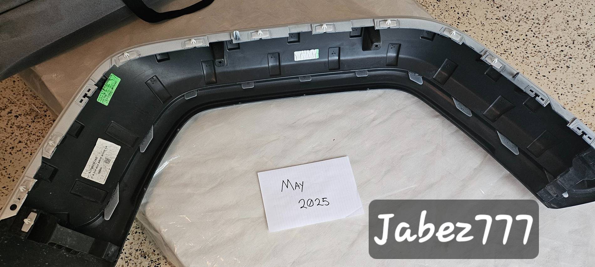 Jeep Gladiator OEM Rear Left Fender Brite White - Excellent Condition Sport S 20250526_190546