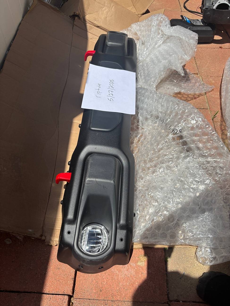 Jeep Gladiator OEM Rubicon steel bumper, Includes OEM fogs and tow hooks IMG_1885